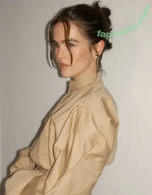 Zoey Deutch / zoeydeutch nude photo #0823