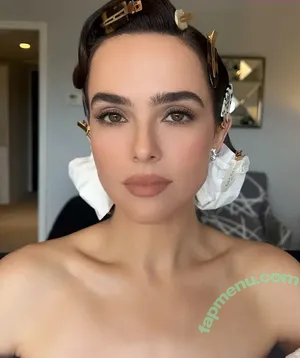 Zoey Deutch / zoeydeutch nude photo #0829