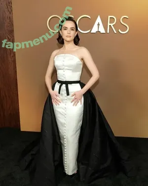 Zoey Deutch / zoeydeutch nude photo #0839