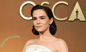 Zoey Deutch / zoeydeutch nude photo #0846