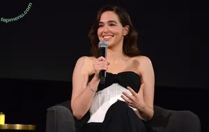 Zoey Deutch / zoeydeutch nude photo #0875