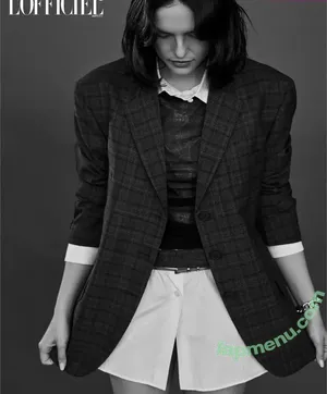 Zoey Deutch / zoeydeutch nude photo #0929