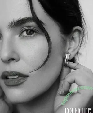 Zoey Deutch / zoeydeutch nude photo #0937