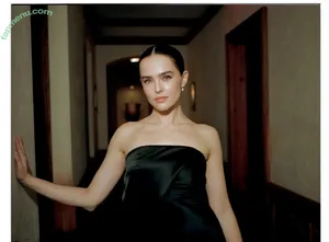 Zoey Deutch / zoeydeutch nude photo #0943