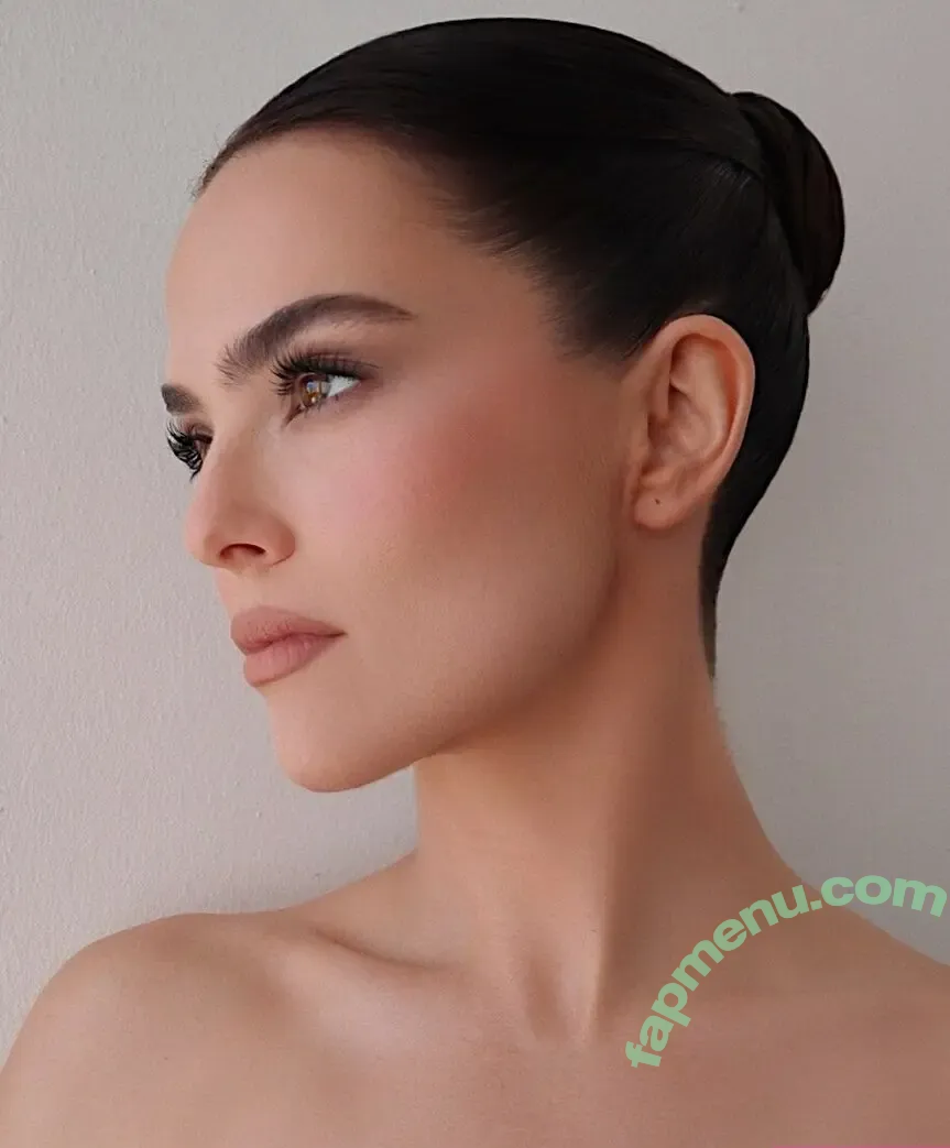 Zoey Deutch nude photo #0407 (zoeydeutch)