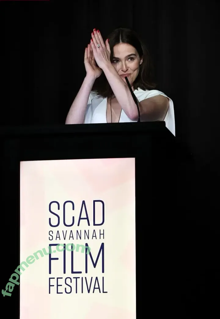 Zoey Deutch nude photo #0663 (zoeydeutch)