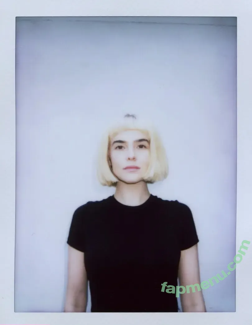 Zoey Deutch nude photo #0726 (zoeydeutch)