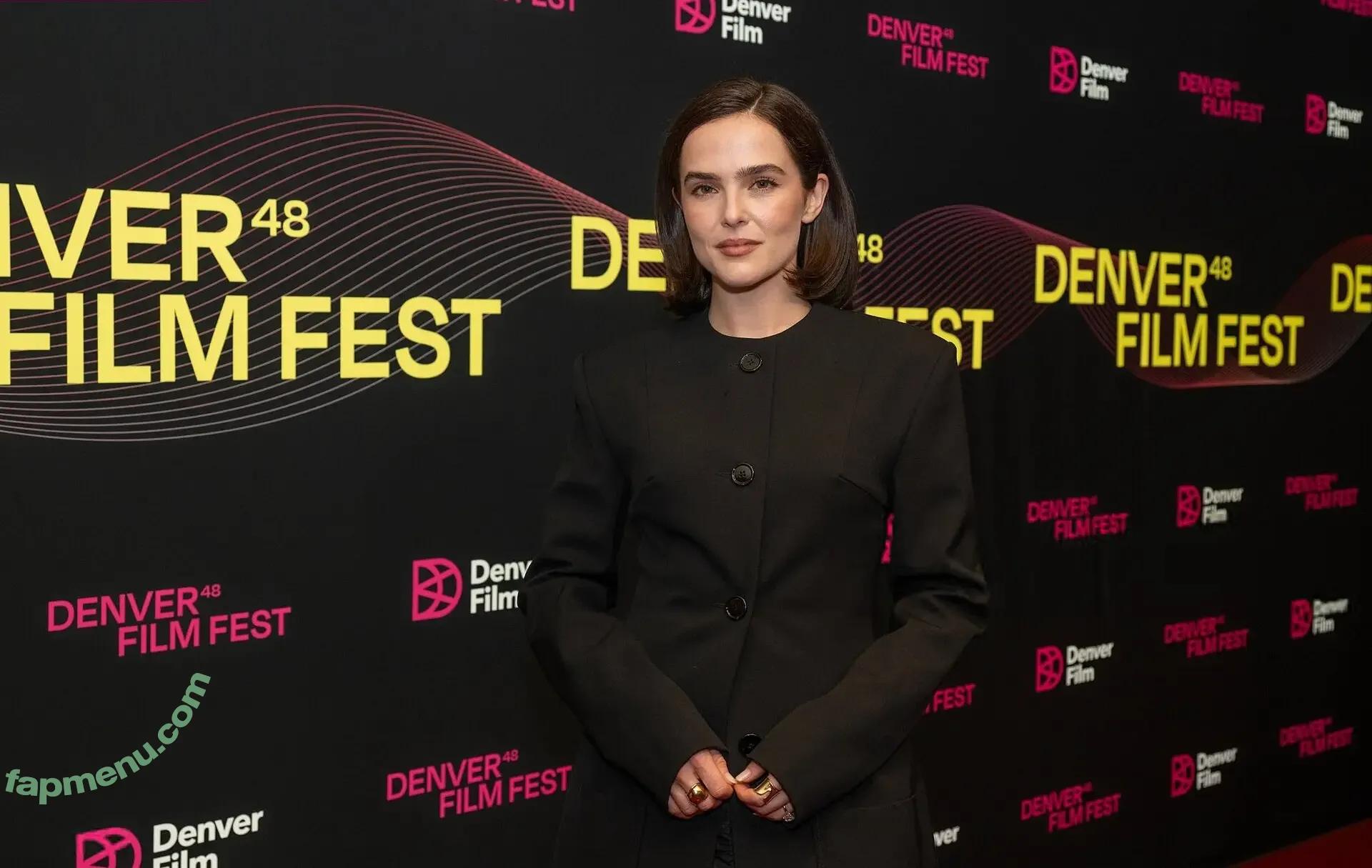 Zoey Deutch nude photo #0747 (zoeydeutch)