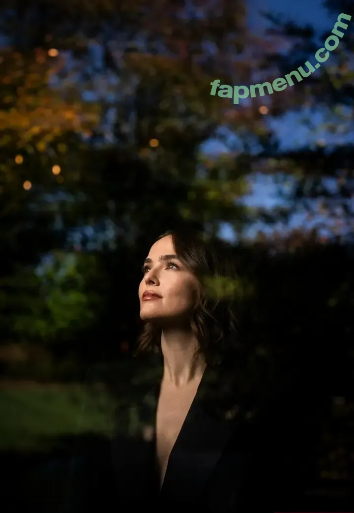 Zoey Deutch nude photo #0798 (zoeydeutch)