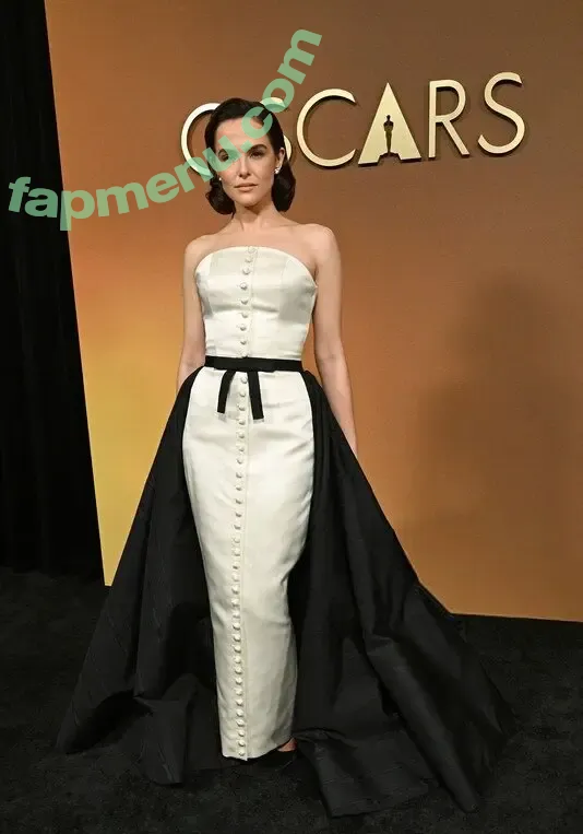 Zoey Deutch nude photo #0847 (zoeydeutch)