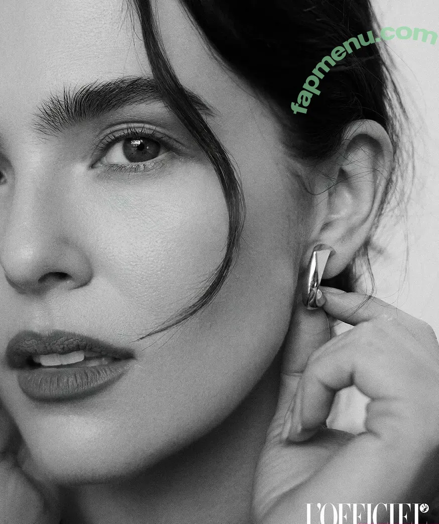 Zoey Deutch nude photo #0922 (zoeydeutch)
