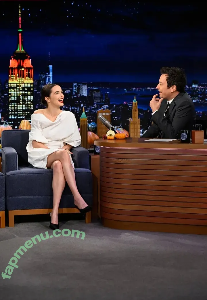 Zoey Deutch nude photo #0967 (zoeydeutch)