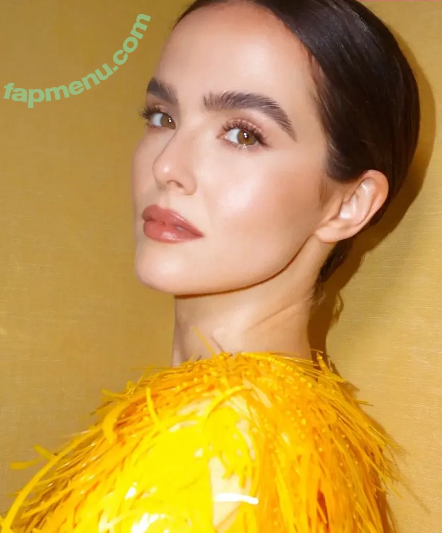 Zoey Deutch nude photo #0995 (zoeydeutch)