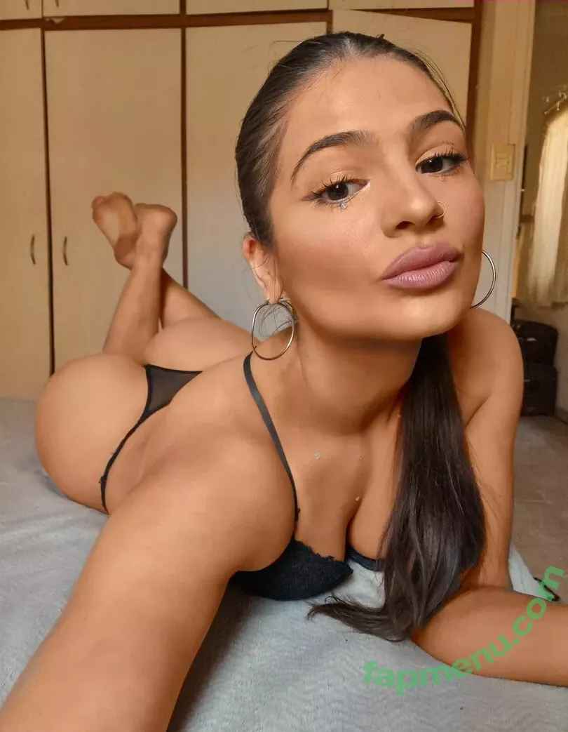 Zoey_Riley nude photo #0011 (ZoriGirl / zoey.riley / zoeygriley)