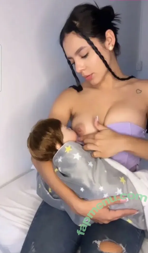 Zoey Riveras nude photo #0003 (zoeyriveras / zoeyriverass)