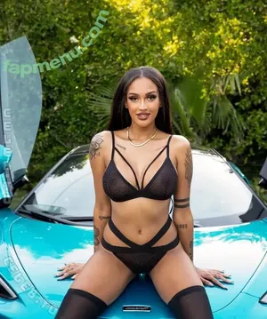 Zoey Sinn / sinnersxparadise / zoeyxsinn nude photo #0236