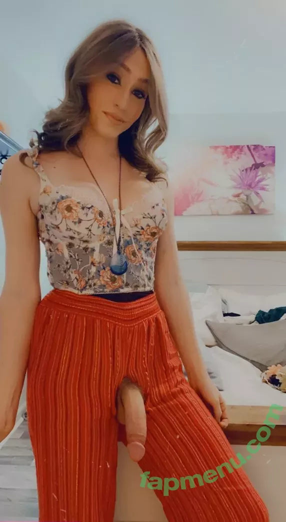Zoey Taylor nude photo #0005 (ZoeyTay61711588 / zoeyt123 / zoeytaylor)