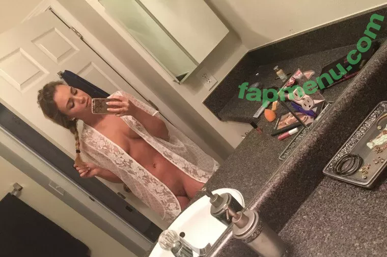 Zoey Taylor nude photo #0146 (ZoeyTay61711588 / zoeyt123 / zoeytaylor)