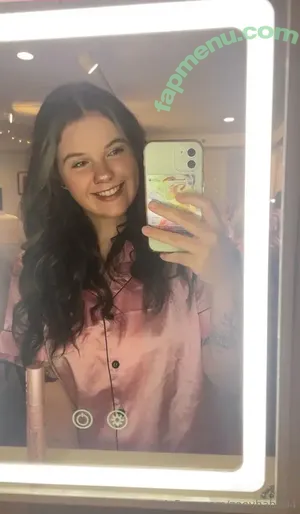 zoeybabe04 / abbybee04 nude photo #0023