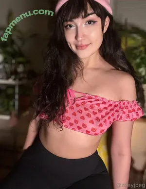 zoeydotjpeg / zoeyjpeg nude photo #0014