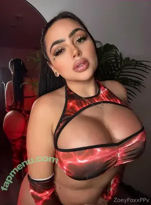 zoeyfoxxfree / zoeyfoxxofficial nude photo #0004