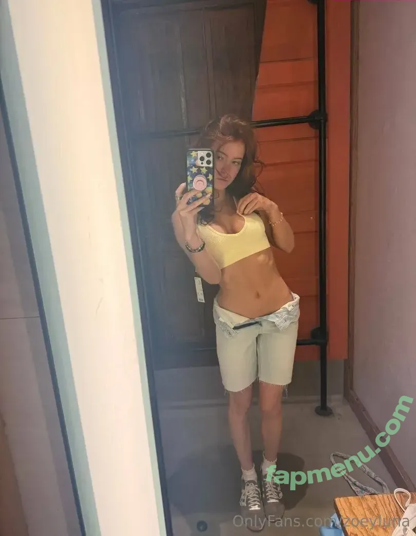 zoeyluna nude photo #0014 (zoeyyluna)