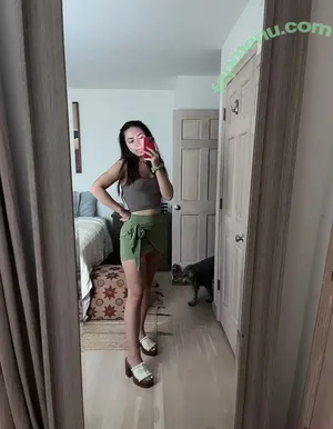 Zoeyparker / princesszoe420 / radiantzoe / zoey___parker nude photo #0003