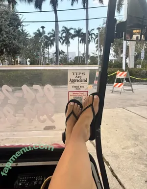 Zoeyparker / princesszoe420 / radiantzoe / zoey___parker nude photo #0043