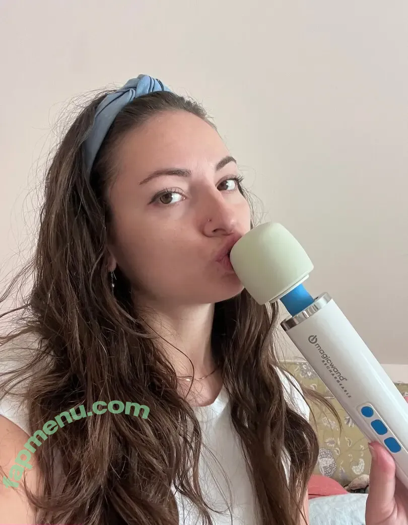 Zoeyparker nude photo #0001 (princesszoe420 / radiantzoe / zoey___parker)