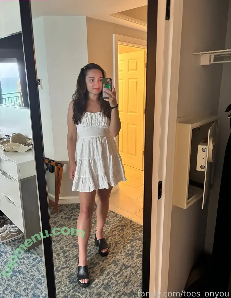Zoeyparker nude photo #0048 (princesszoe420 / radiantzoe / zoey___parker)