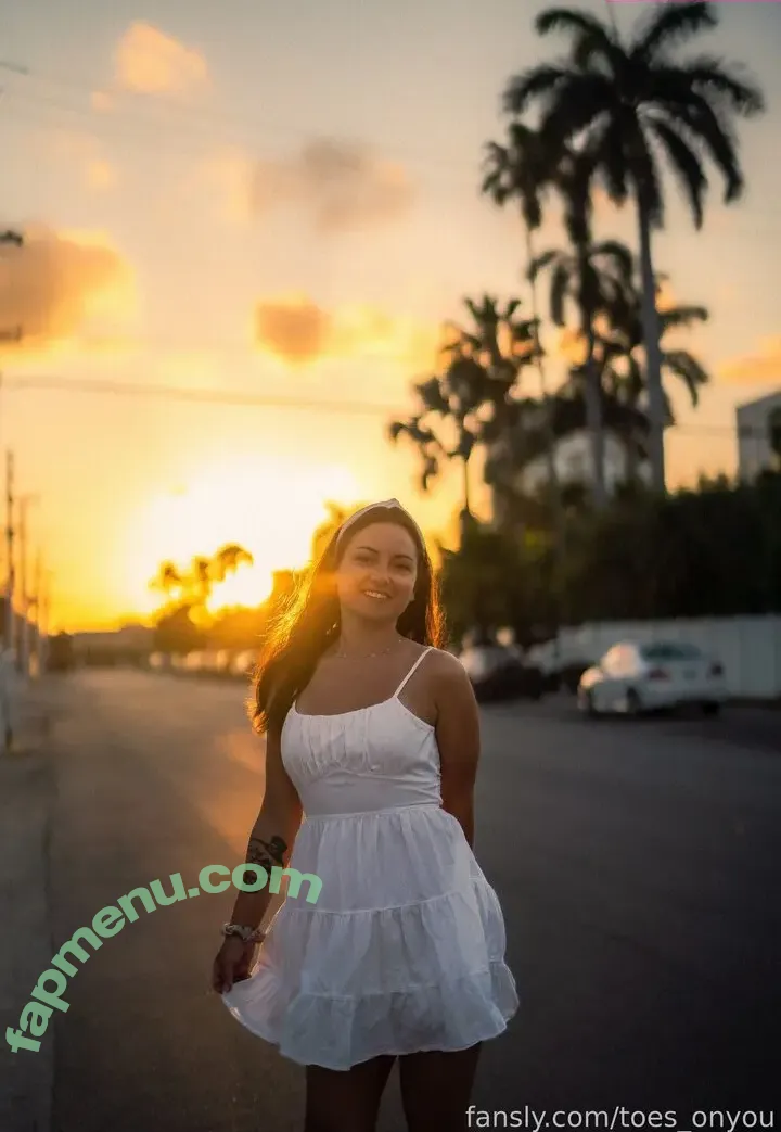 Zoeyparker nude photo #0065 (princesszoe420 / radiantzoe / zoey___parker)
