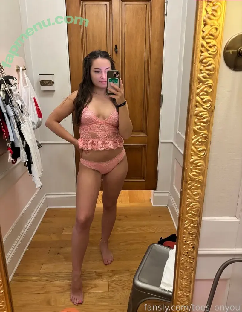 Zoeyparker nude photo #0066 (princesszoe420 / radiantzoe / zoey___parker)