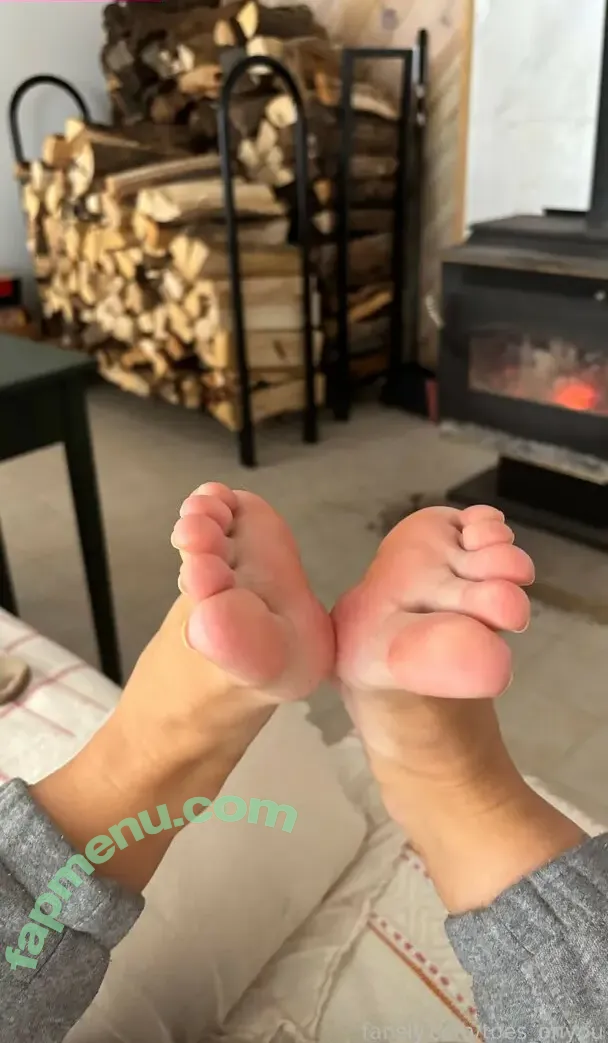 Zoeyparker nude photo #0168 (princesszoe420 / radiantzoe / zoey___parker)