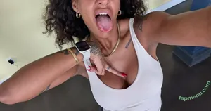 zoeysinnfree / zoeysinnxo nude photo #0037