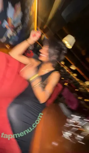 zoeysinnfree / zoeysinnxo nude photo #0039