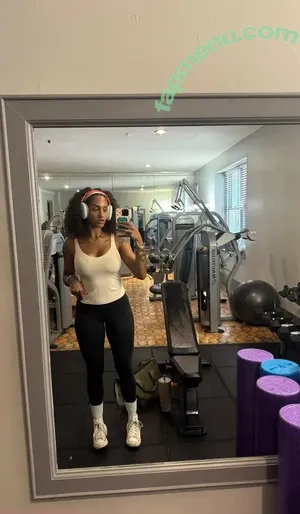 zoeysinnfree / zoeysinnxo nude photo #0052