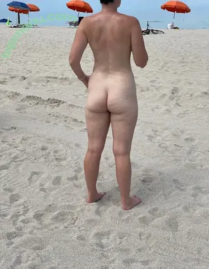 zoeytryingnewthings / robdeanhoskins nude photo #0048