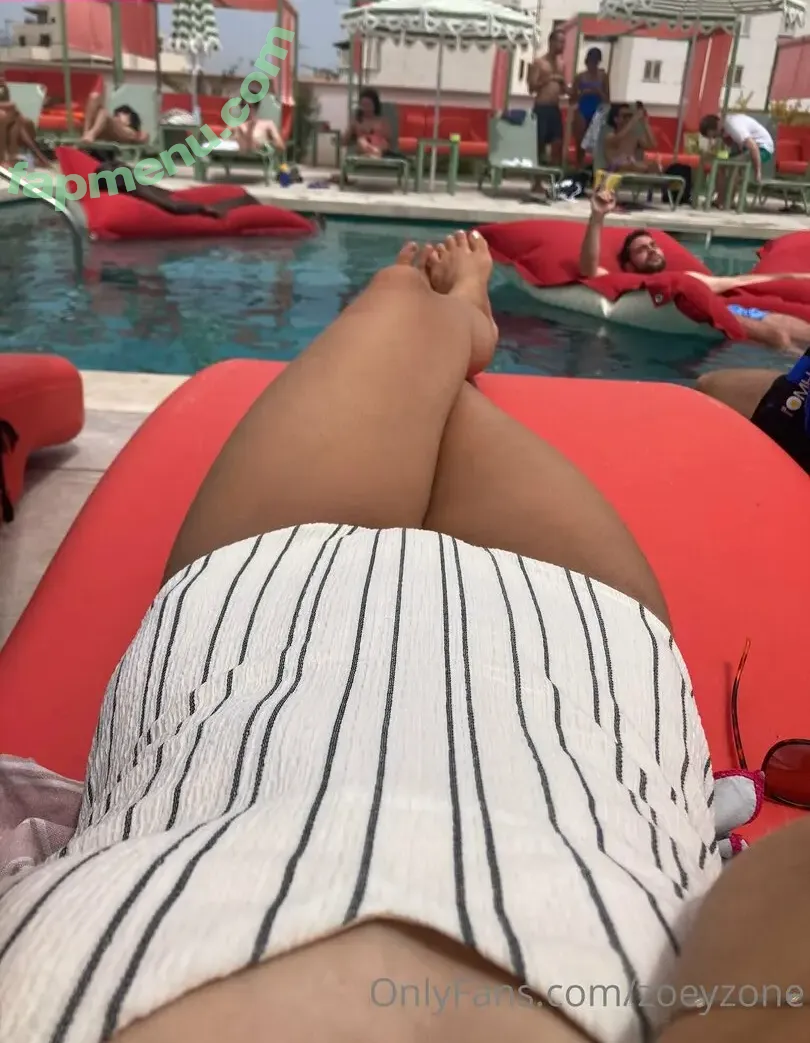 zoeyzone nude photo #0005 (gymnast_zoeyzone)