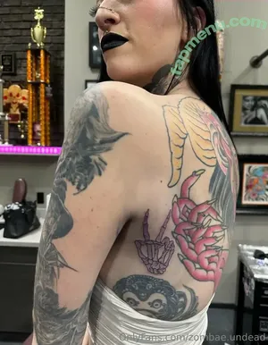  nude photo #0002
