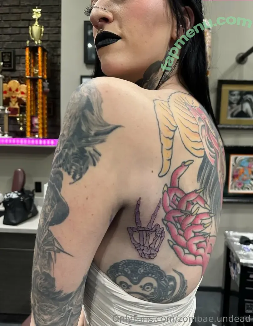 zombae.undead nude photo #0002 (zombae.undead)
