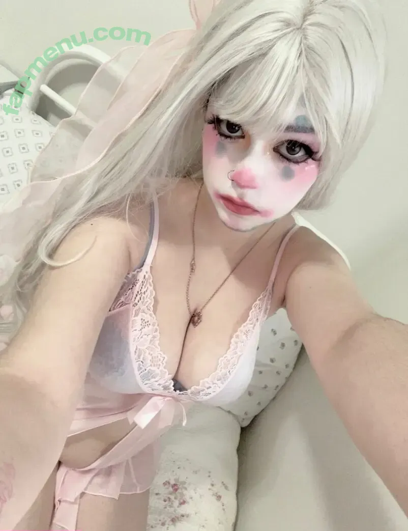 Zombie_Doll nude photo #0003 (zombie_doll__)