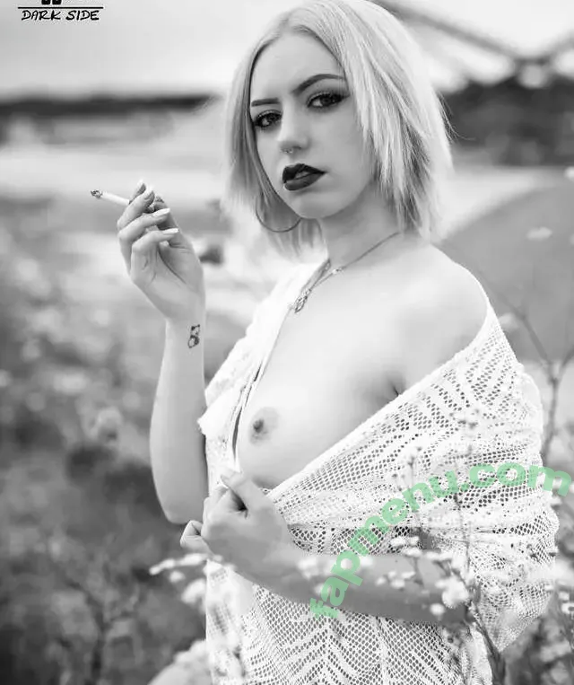 Zombiecookie nude photo #0009 (Zombiecookie)
