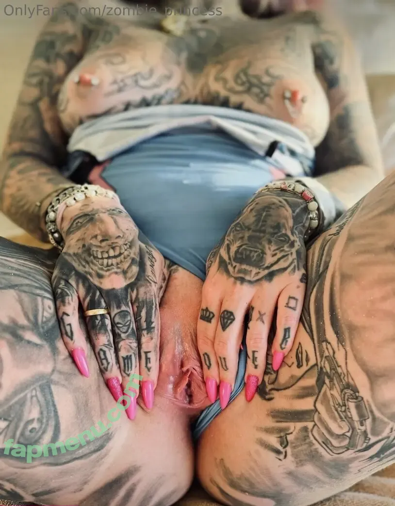Zombieprinzessin nude photo #0145 (laurachesnok)