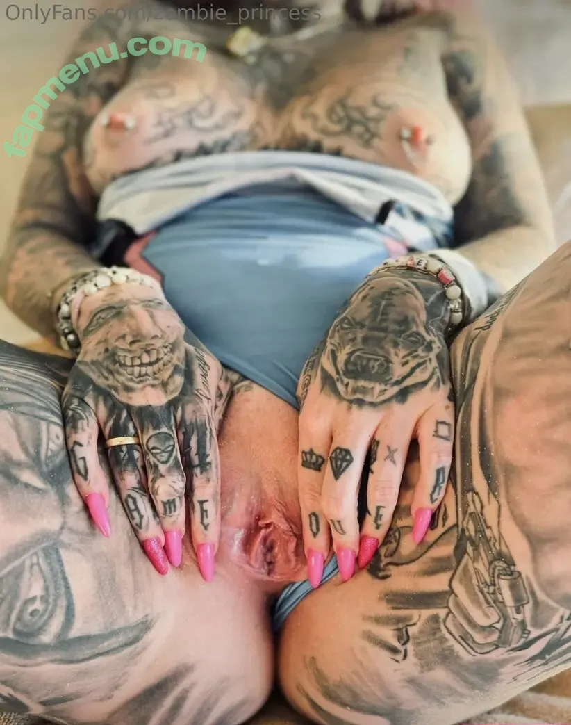 Zombieprinzessin nude photo #0156 (laurachesnok)