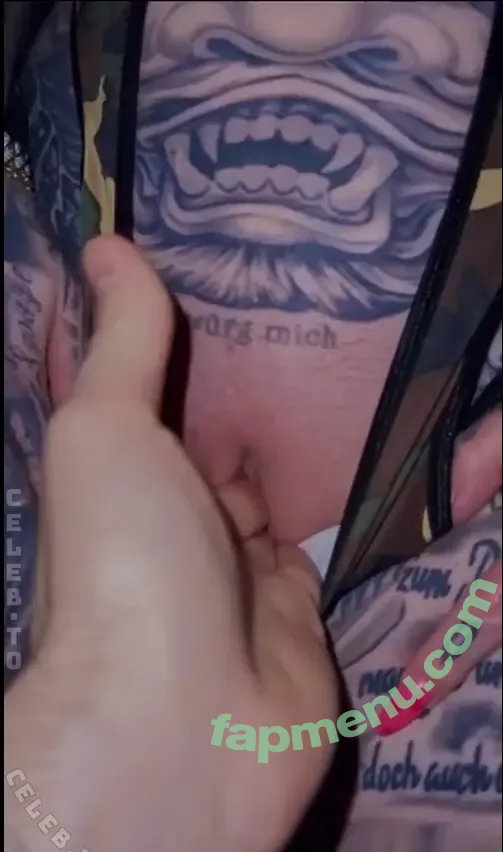 Zombieprinzessin nude photo #0191 (inked_zombieprincess / zombie_princess / zombieprincessin)