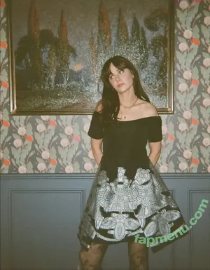 Zooey Deschanel / zooeydeschanel nude photo #0354