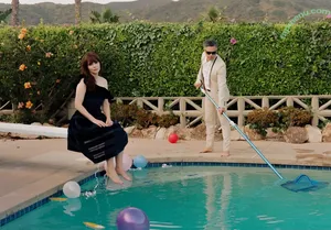 Zooey Deschanel / zooeydeschanel nude photo #0422