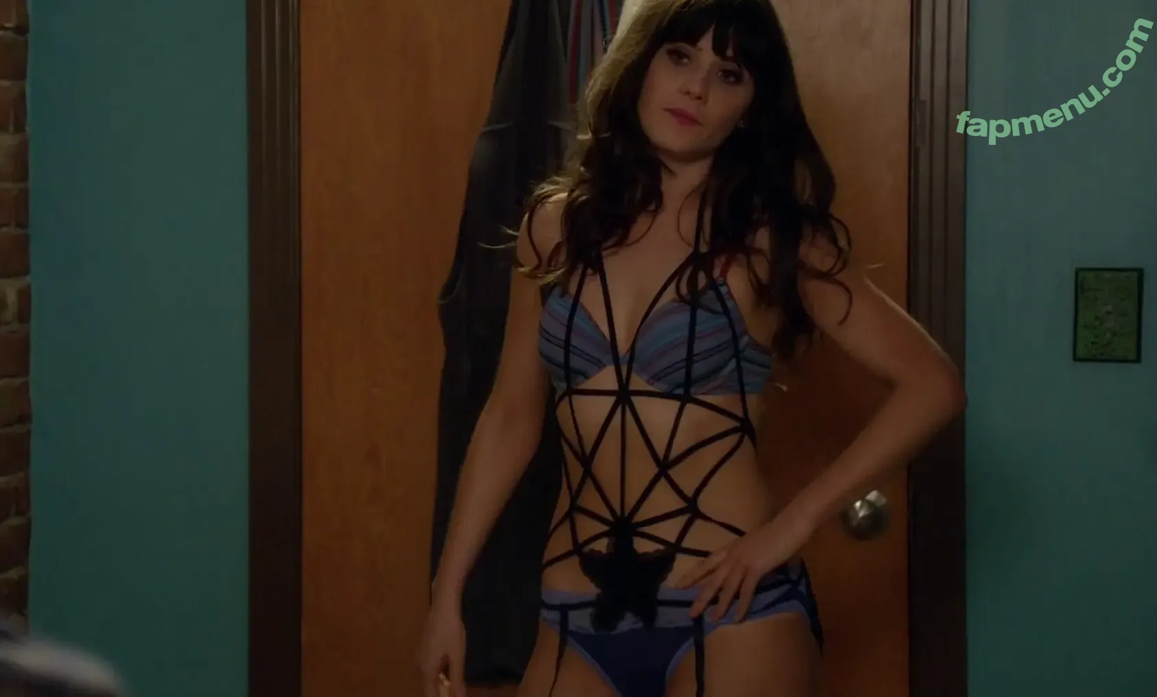 Zooey Deschanel nude photo #0304 (zooeydeschanel)