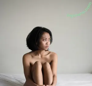  nude photo #0001