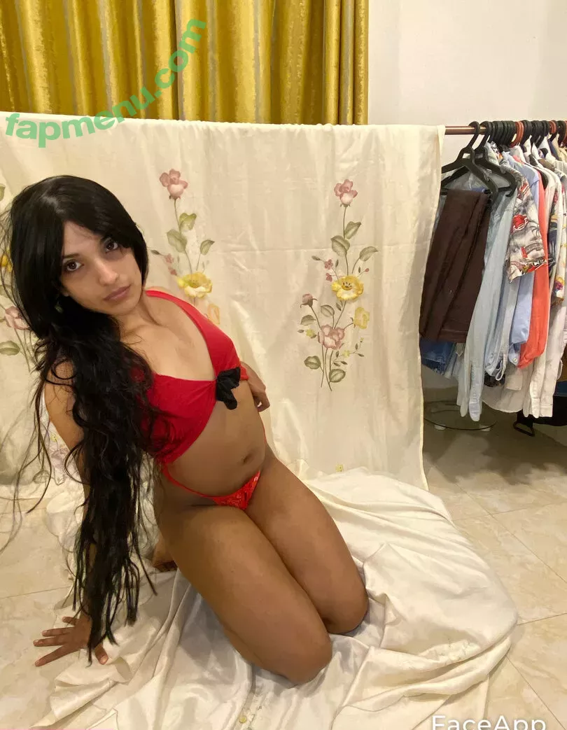 zorilee nude photo #0042 (KoKo / jasmine.mener)